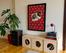 Polaroid Fotoğraflı Aşk Temalı Kişiye Özel Çerçeveli Poster